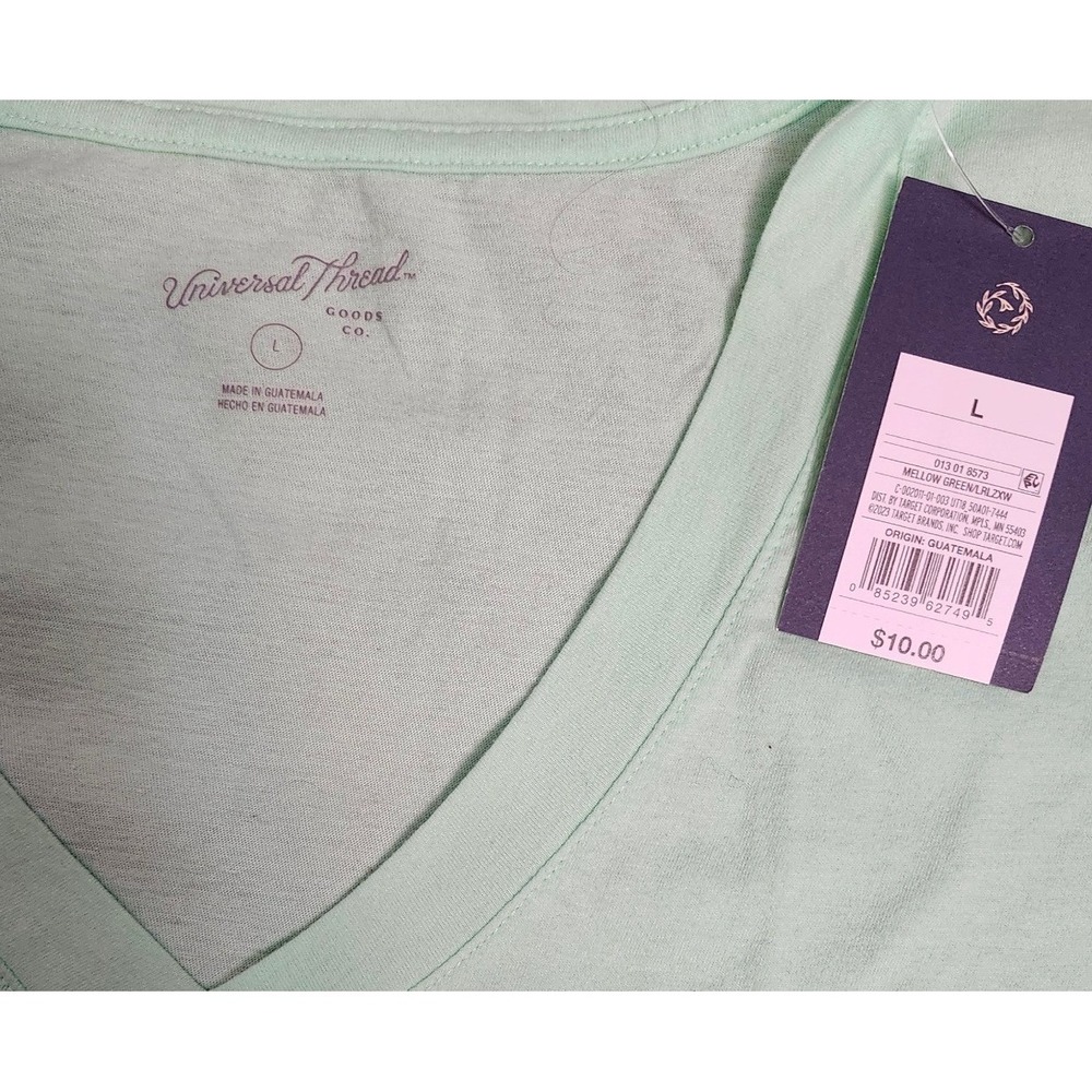 Universal Thread Womens V-Neck Short Sleeve T-Shirt Mellow Green L NWT 013018573 - Picture 2 of 2